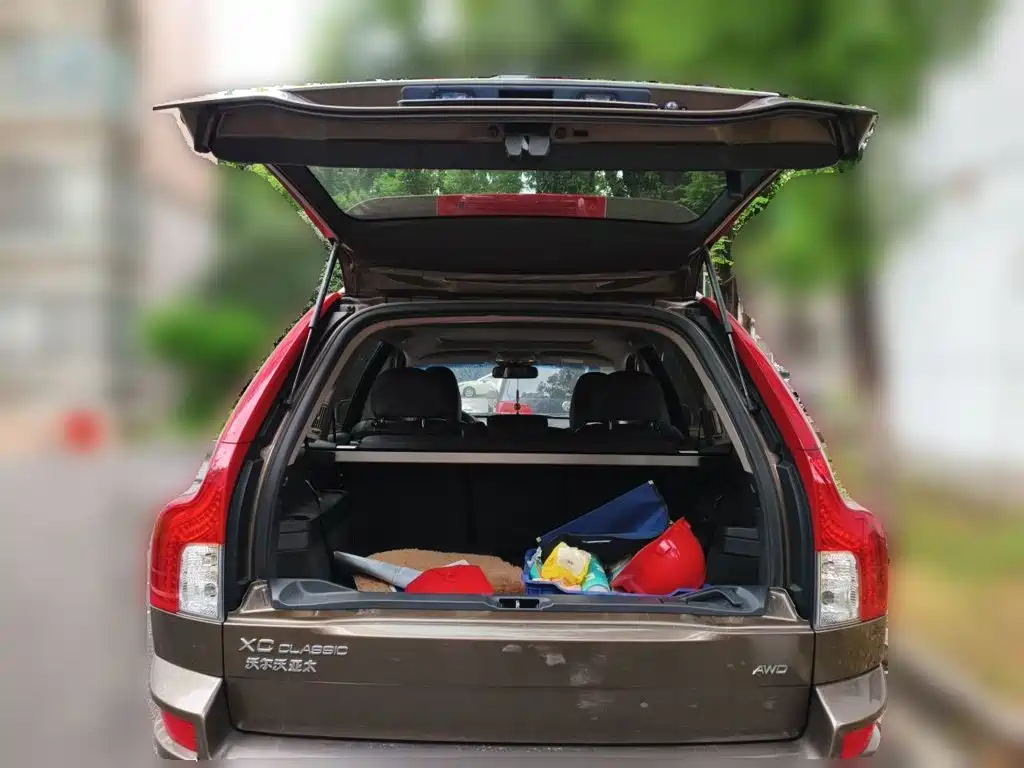 Volvo XC Classic — миниатюра 20