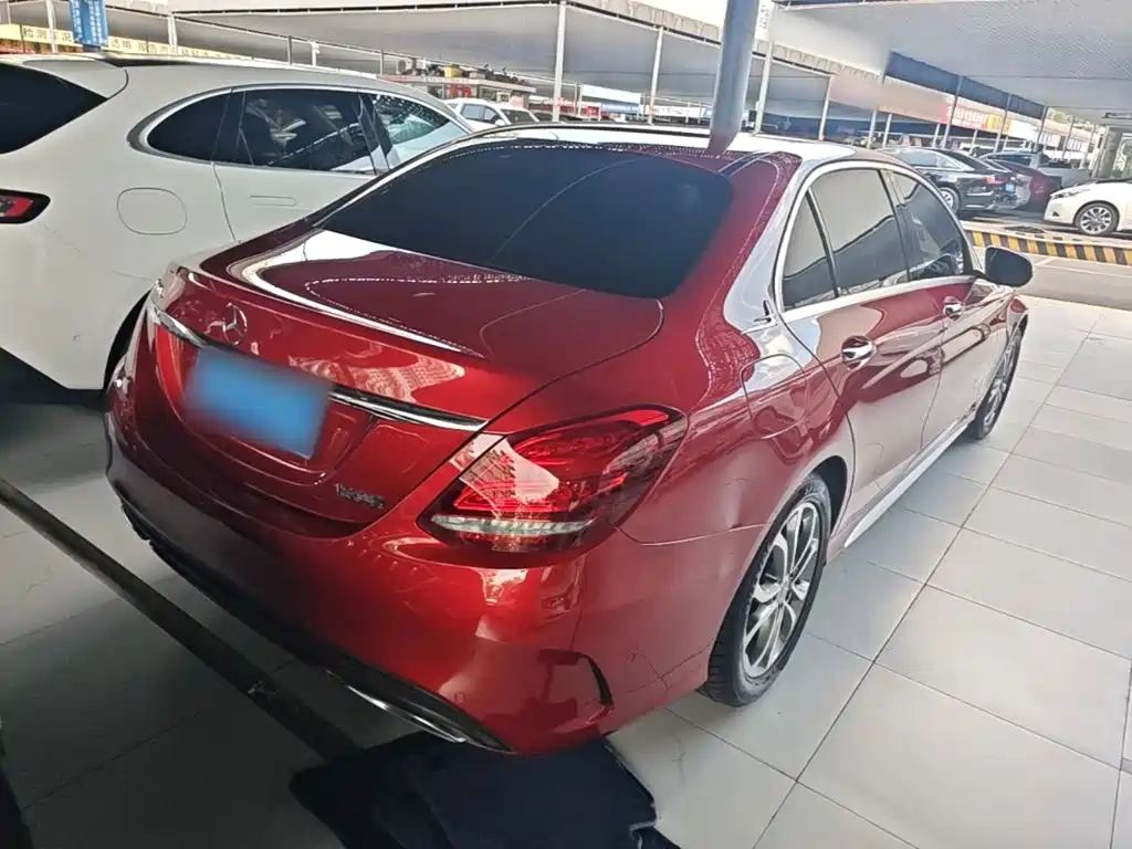 Mercedes-Benz C-Class — миниатюра 7