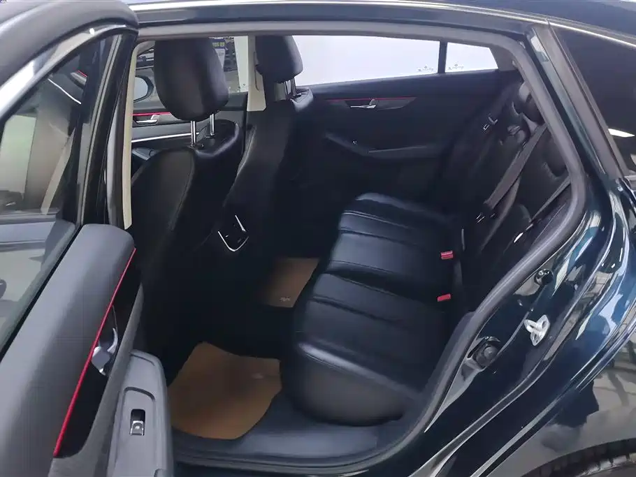 DONGFENG YI HYUN MAX