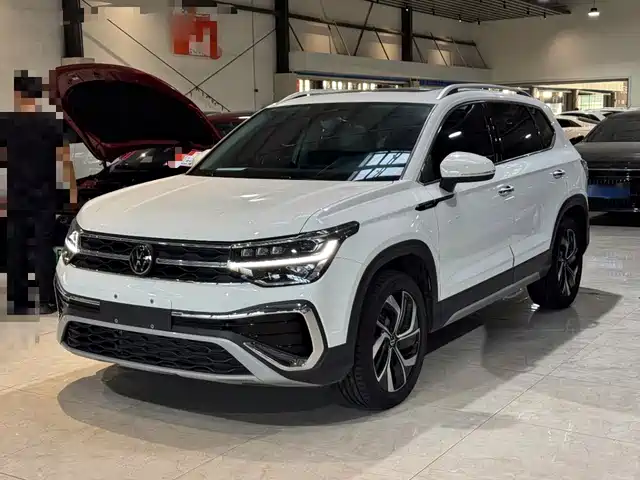 Volkswagen Tharu