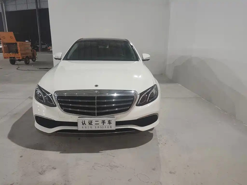 Mercedes-Benz E-Class — миниатюра 3
