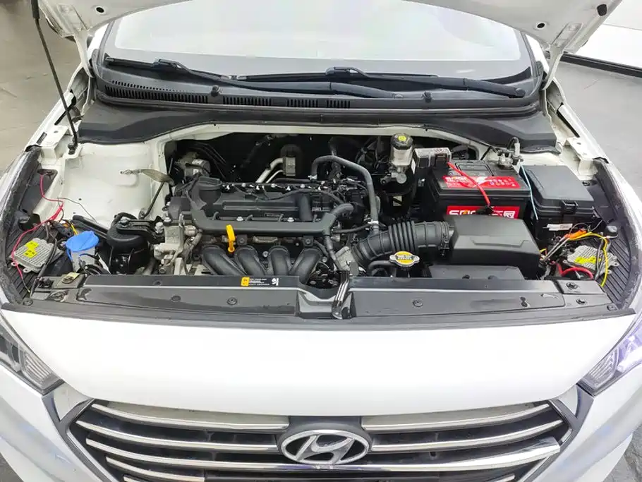 Hyundai Verna — миниатюра 10
