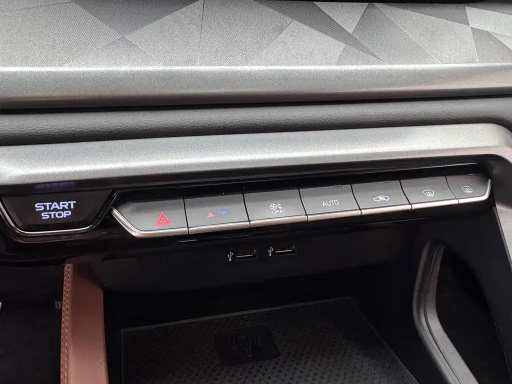 GEELY AUTOMOBILE VISION X6