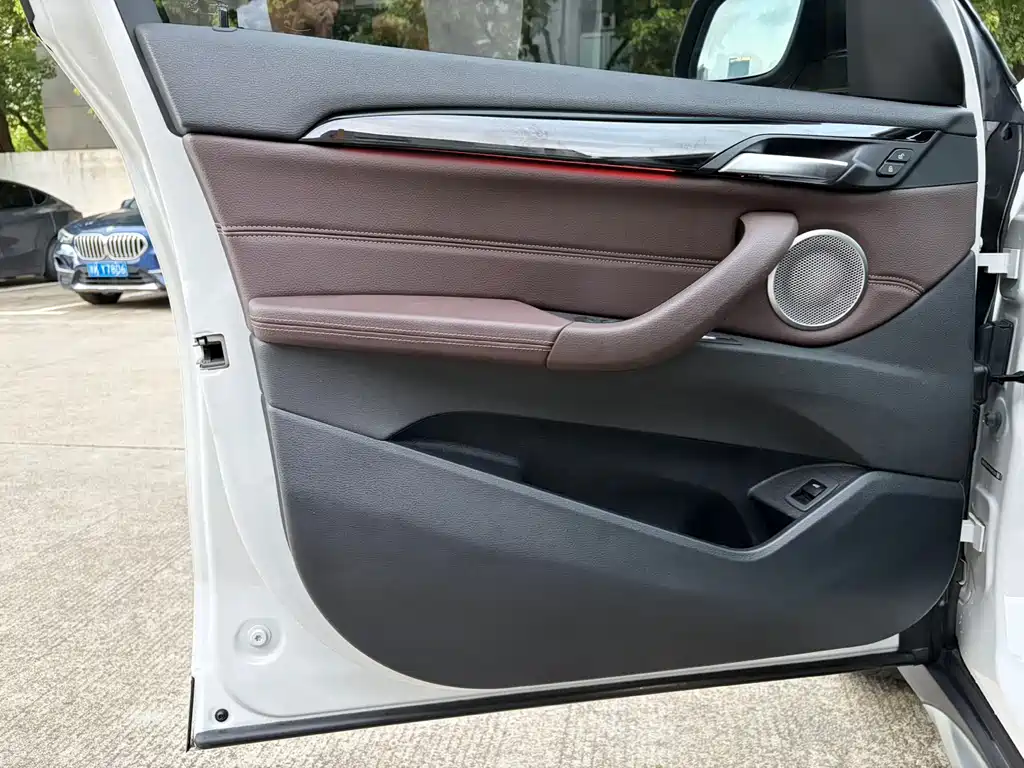 BMW X1 — миниатюра 15