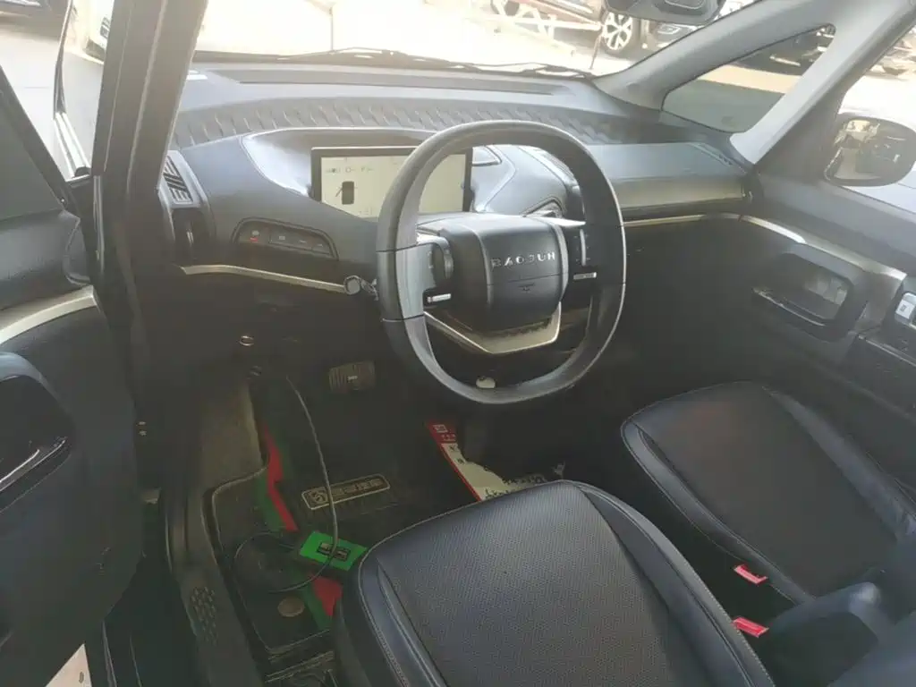 Baojun KiWi EV — миниатюра 10