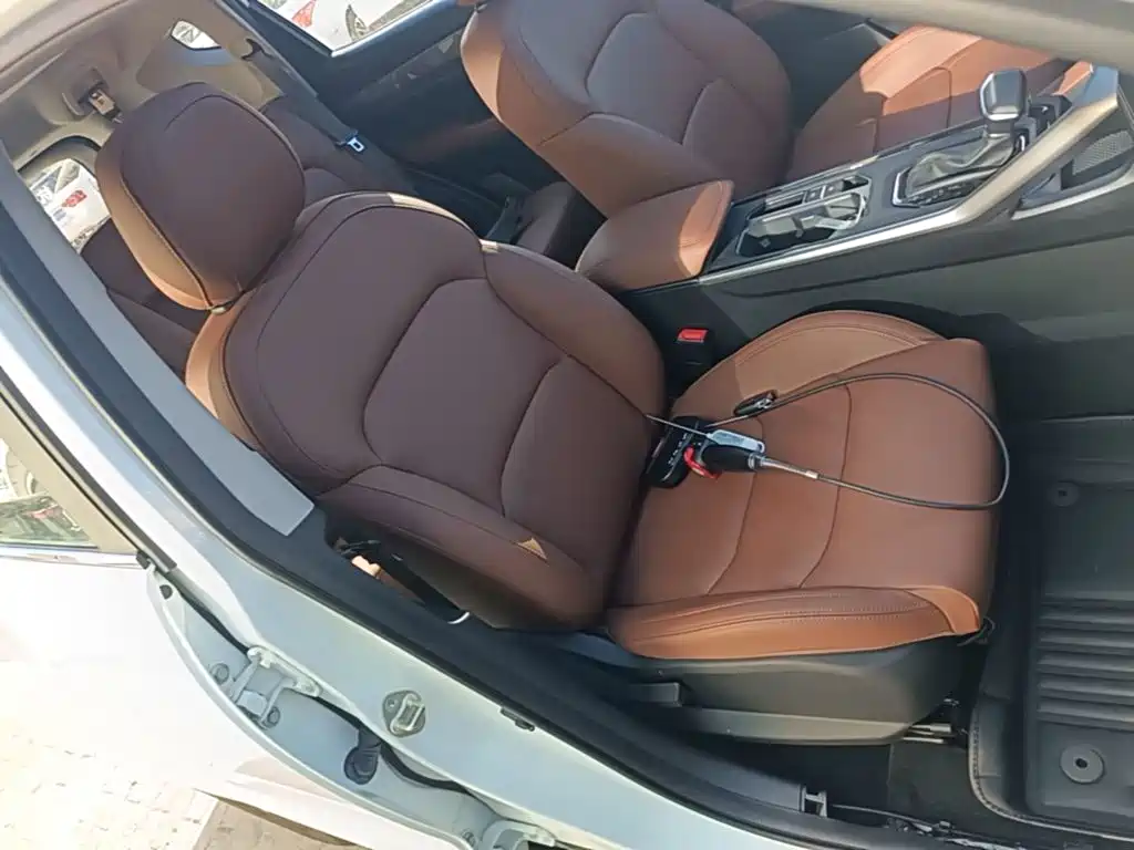 Geely Vision X6 — миниатюра 25