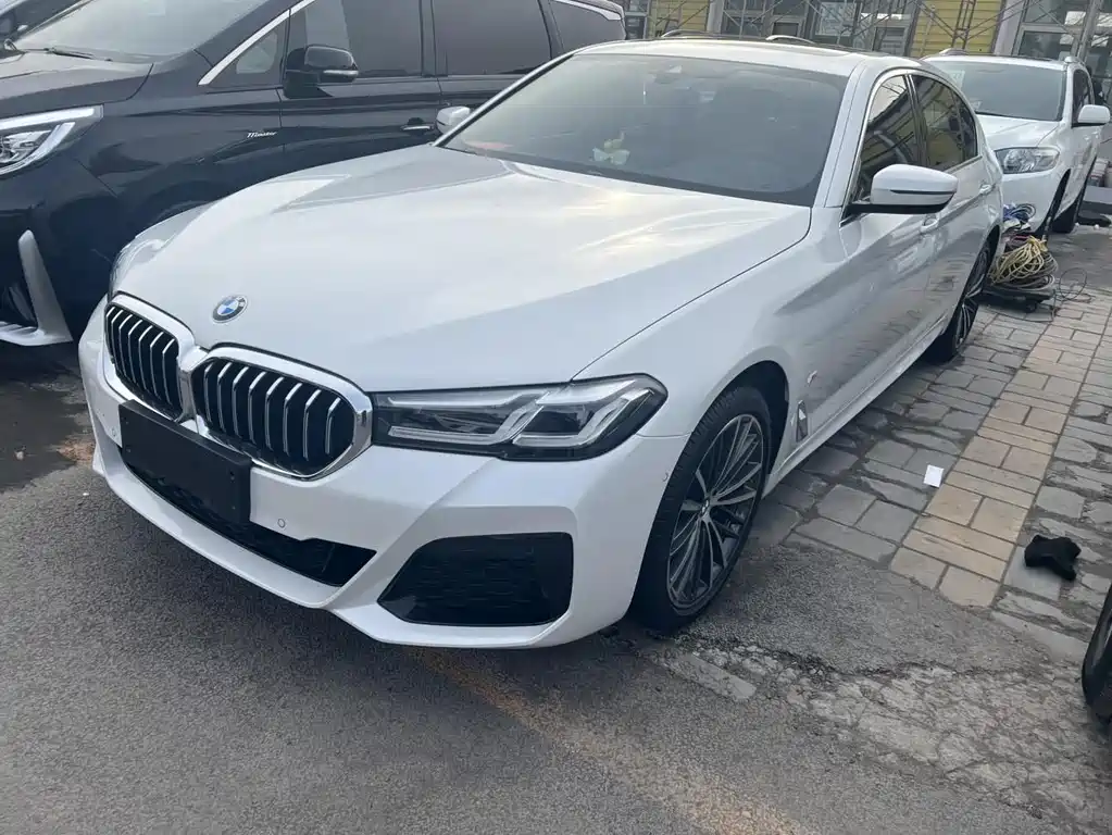 BMW 5 Series 2022