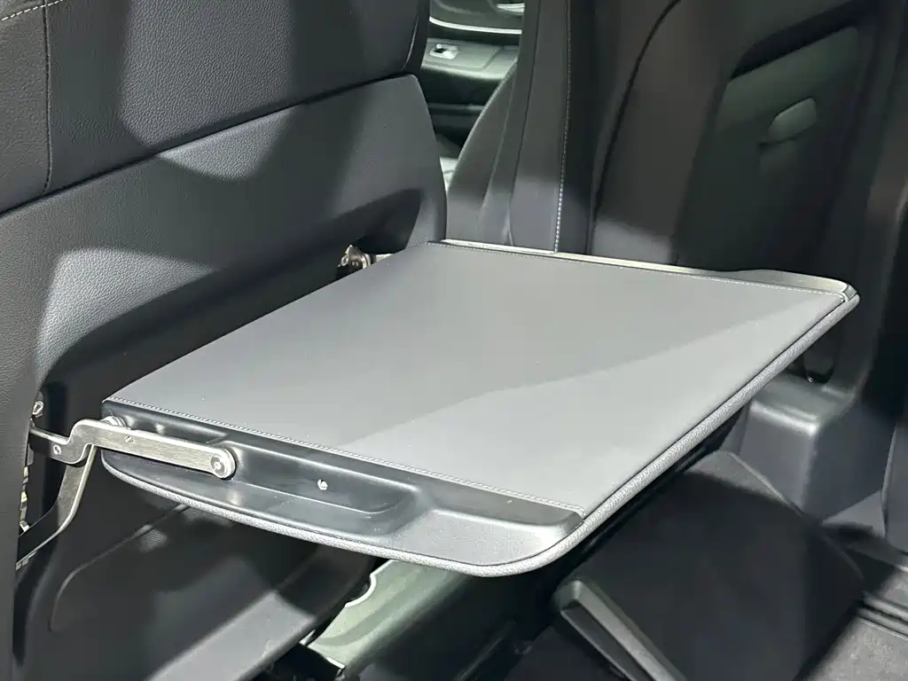 Mercedes-Benz Vito — миниатюра 21