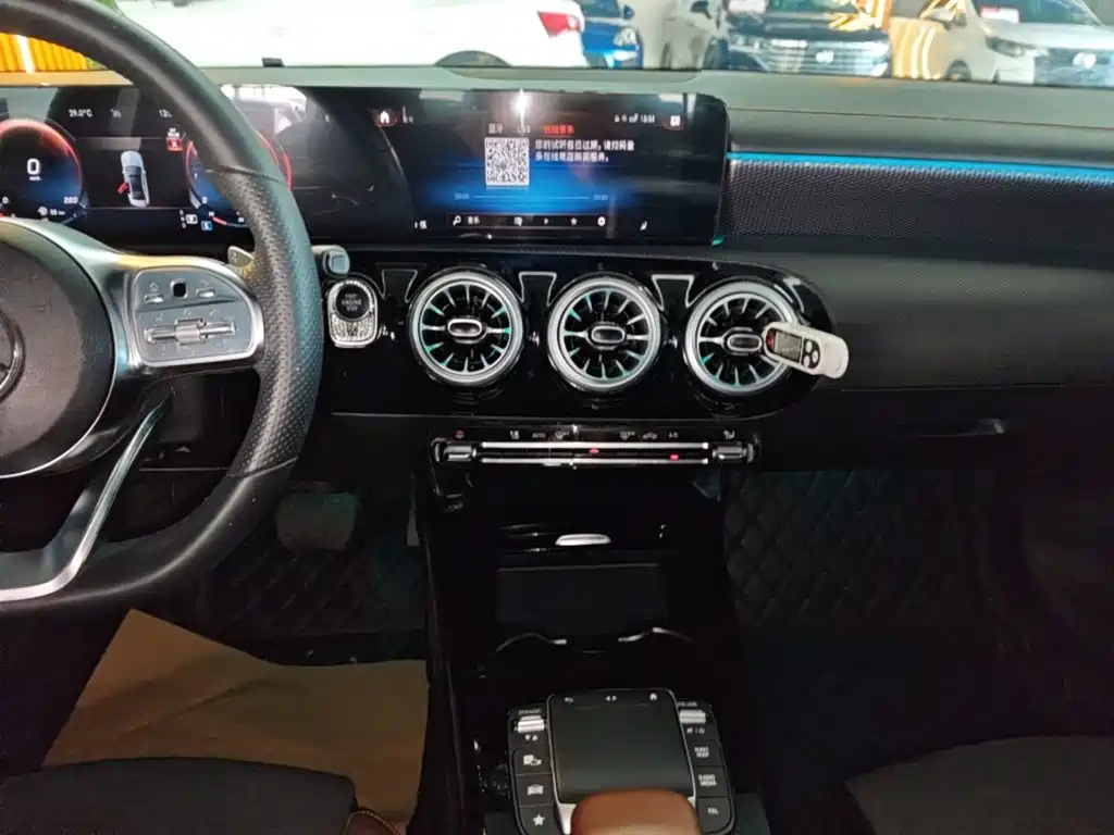 Mercedes-Benz A-Class — миниатюра 13
