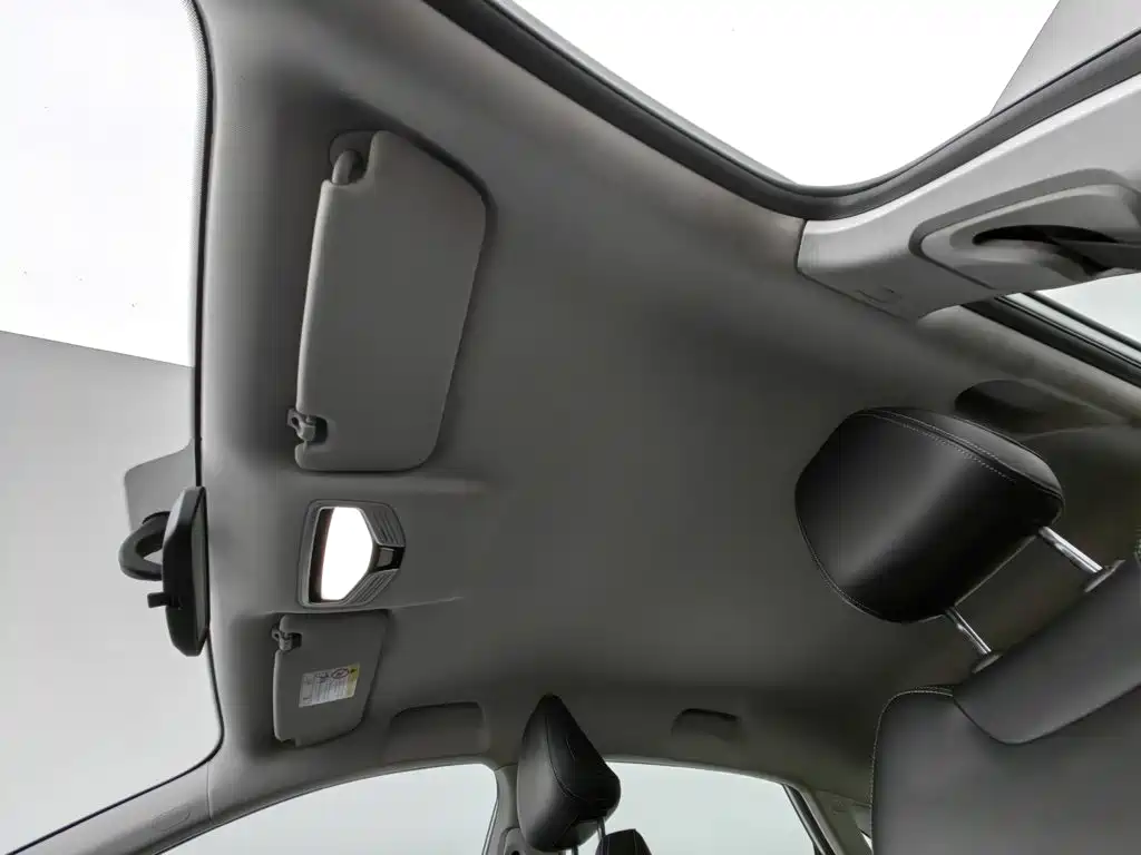Geely Emgrand — миниатюра 14