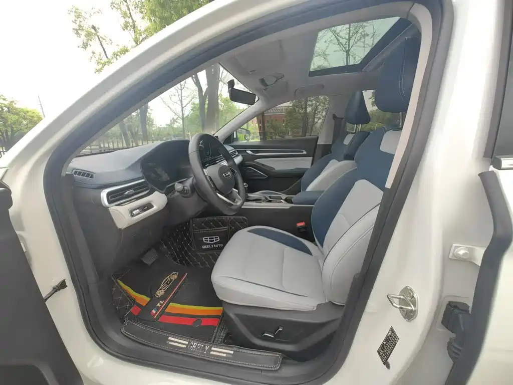Geely Emgrand — миниатюра 4