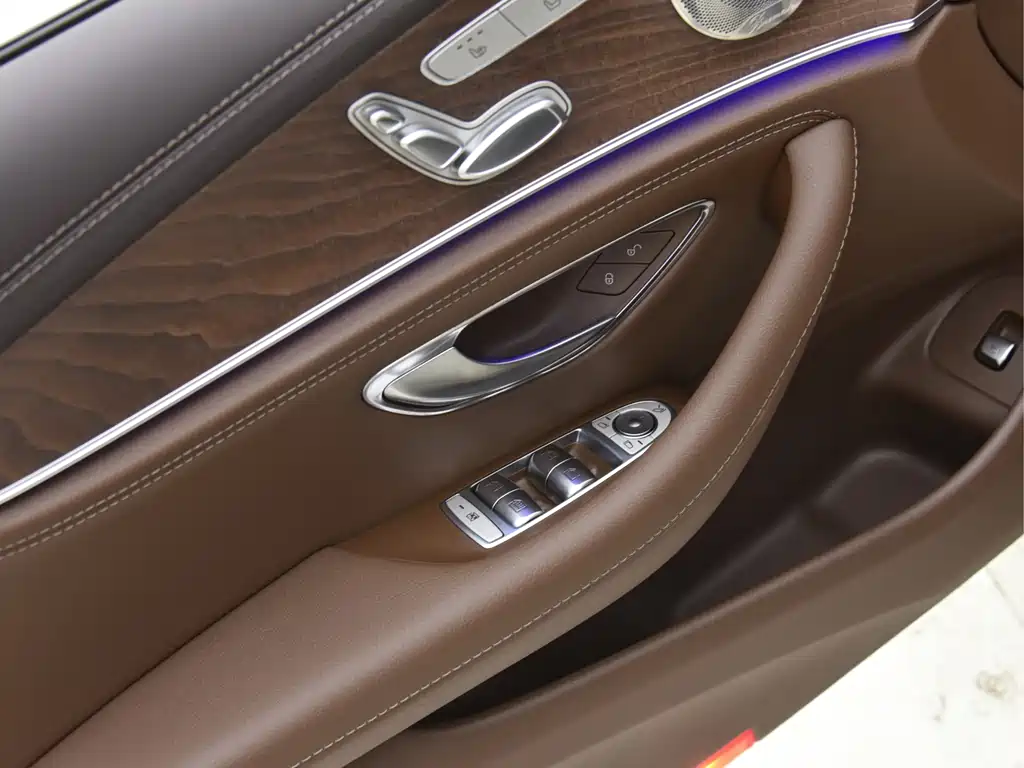 Mercedes-Benz E-Class E 2022 E 300 L Luxury