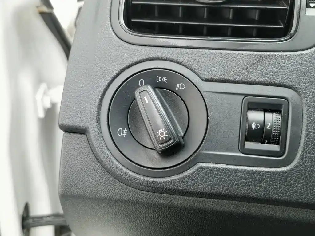 Volkswagen Polo — миниатюра 21