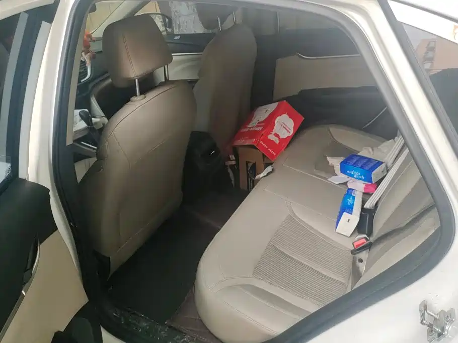 Buick Excelle — миниатюра 11