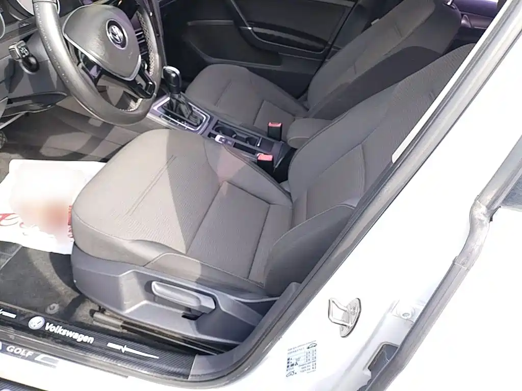 Volkswagen Golf — миниатюра 15