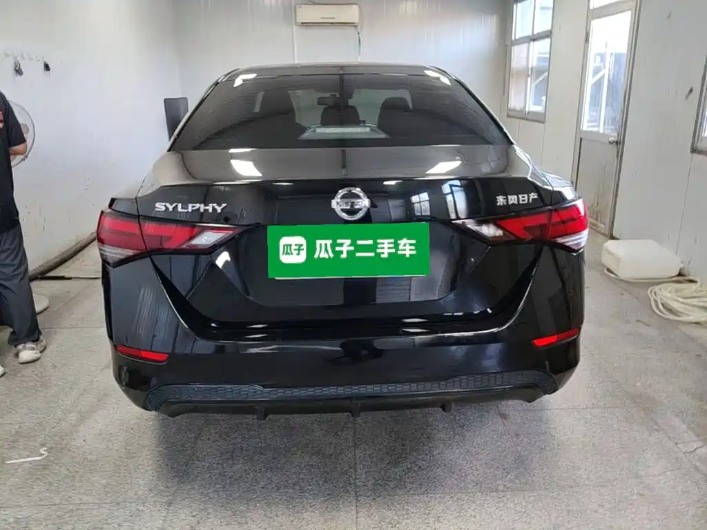 Nissan Sylphy — миниатюра 6