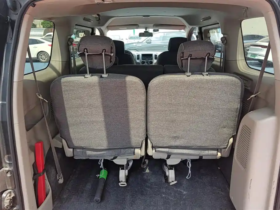 Nissan NV200 2014 1.6L CVT IV