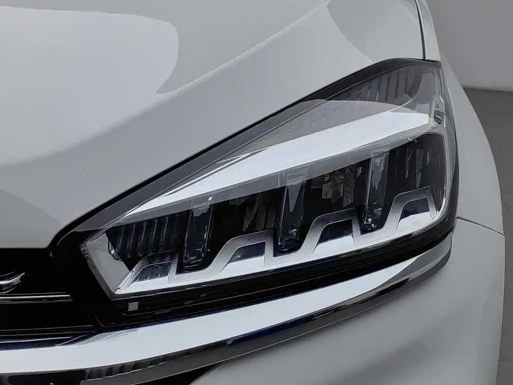Chery Tiggo 8 — миниатюра 7
