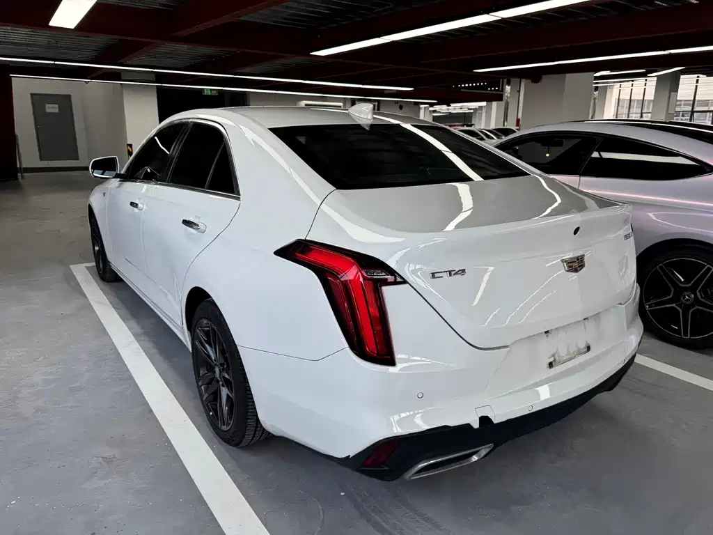 Cadillac CT4 — миниатюра 9