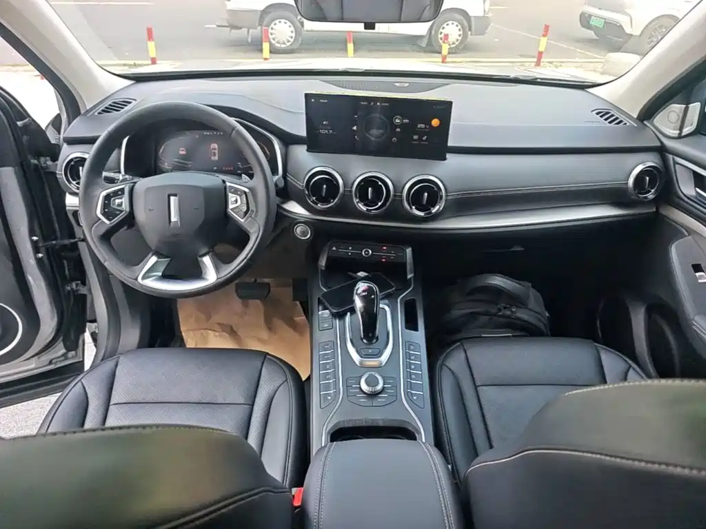 Wey Wey VV6 — миниатюра 10