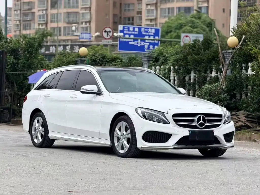 Mercedes-Benz C-Class (Import) — миниатюра 3