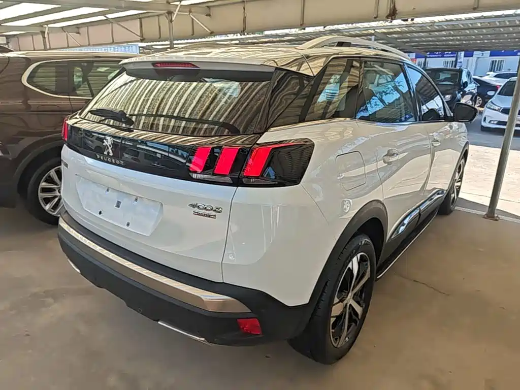 Peugeot 4008 — миниатюра 7