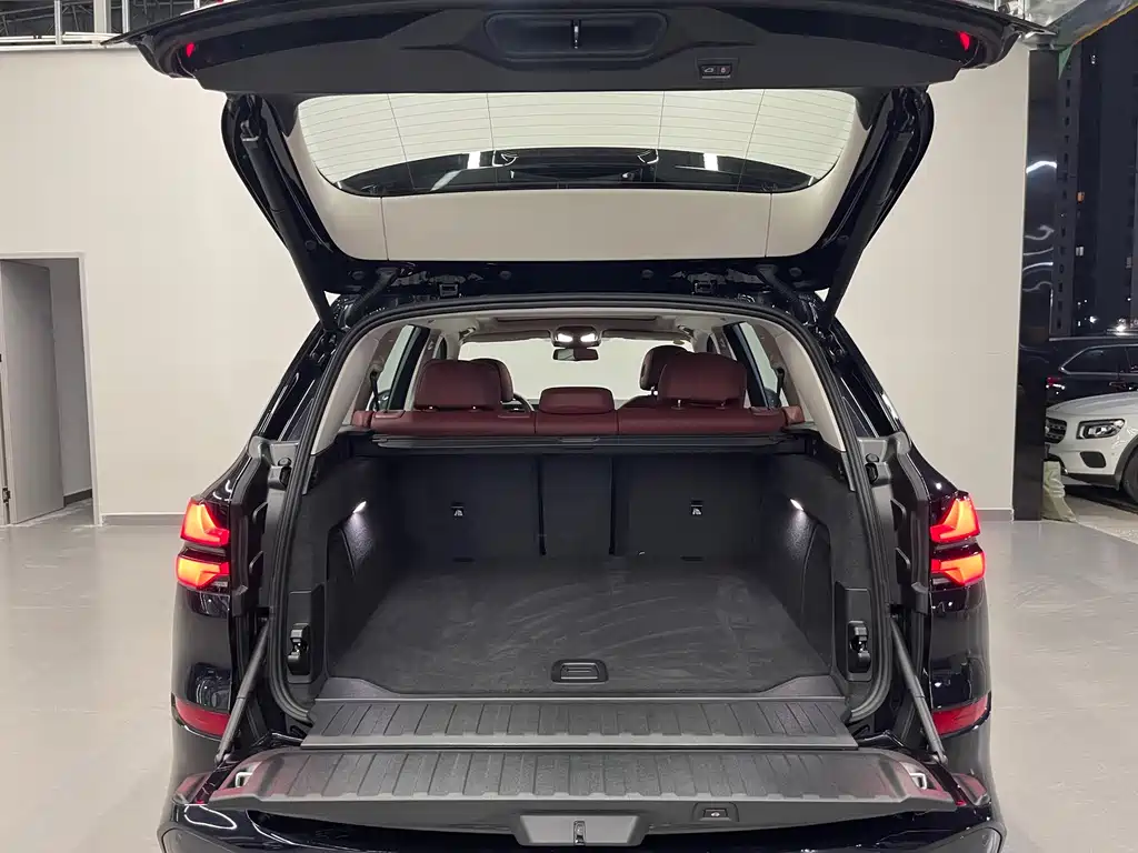 BMW X5 — миниатюра 25