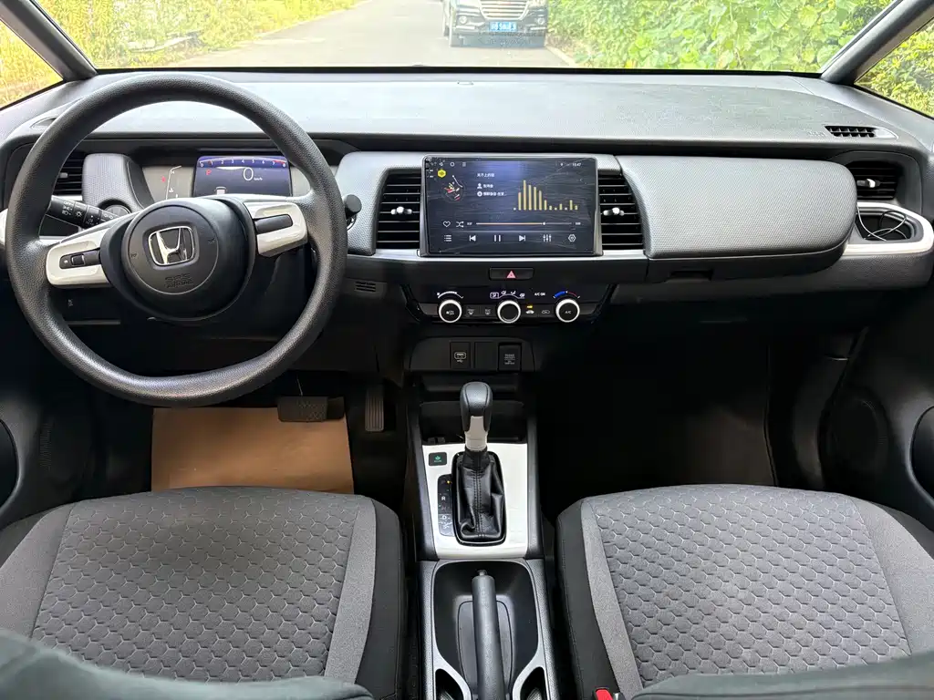 Honda Fit — миниатюра 13