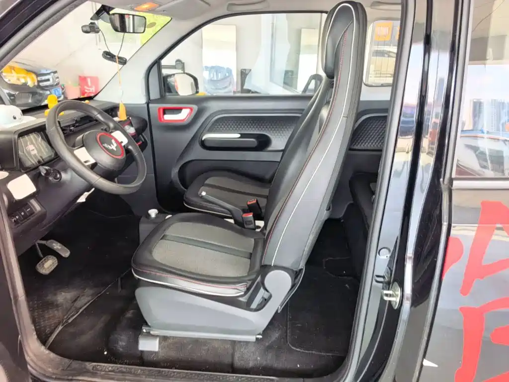 Wuling MINIEV — миниатюра 15