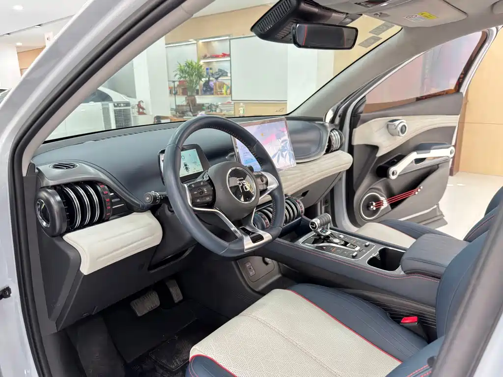 BYD Yuan Plus — миниатюра 4