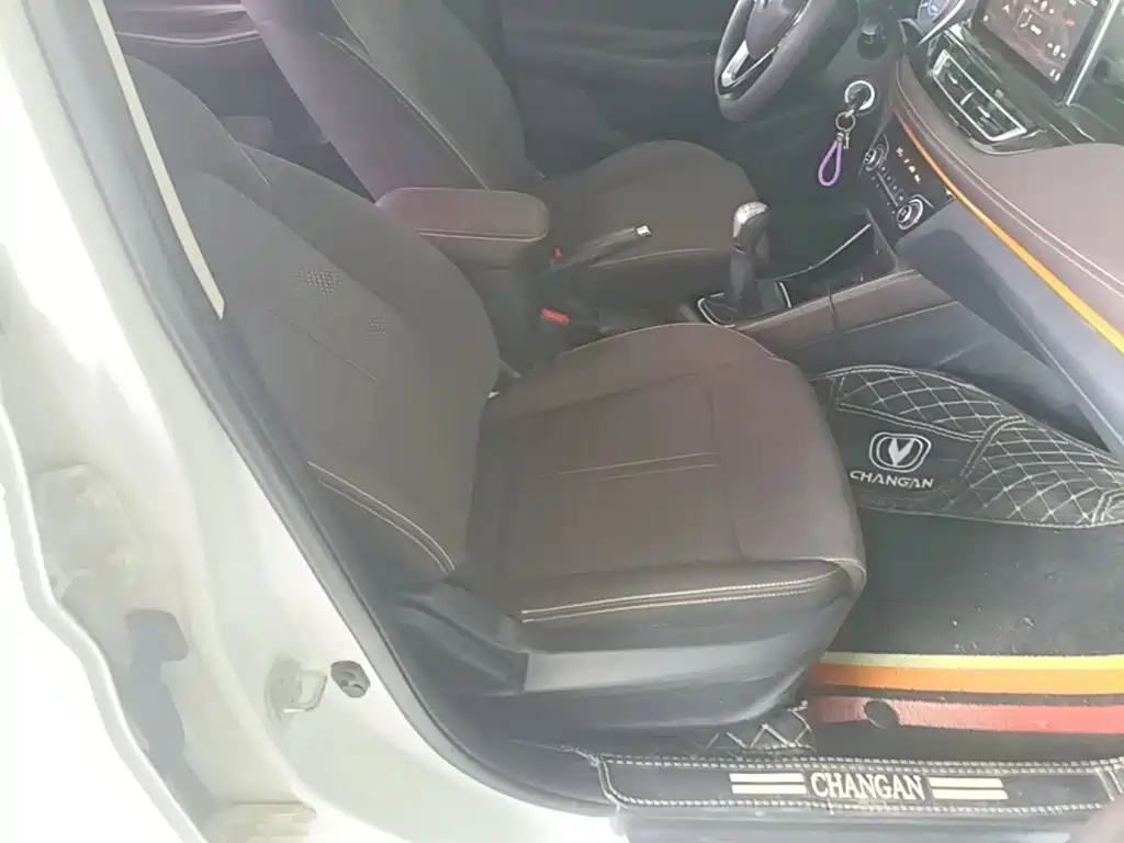 Changan Eado DT — миниатюра 25