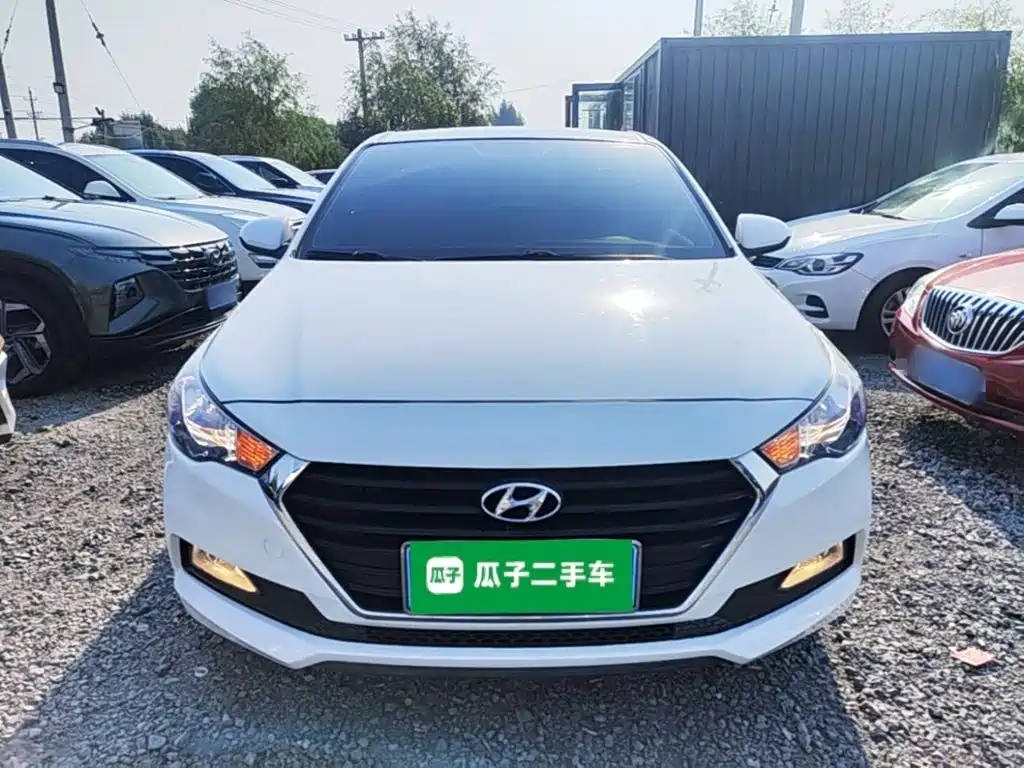 Hyundai Verna — миниатюра 3