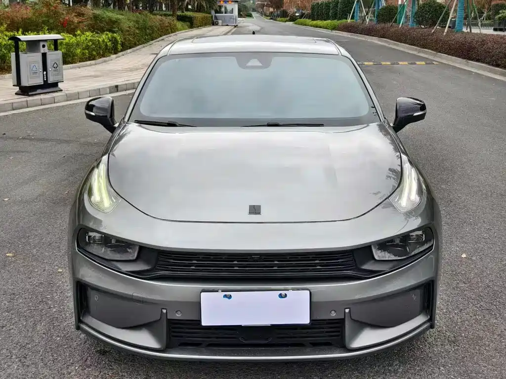 Lynk & Co 03 — миниатюра 2