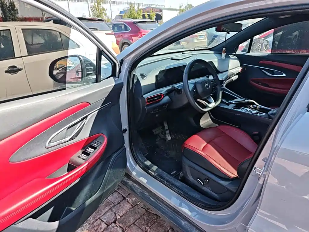 Changan UNI-T — миниатюра 16