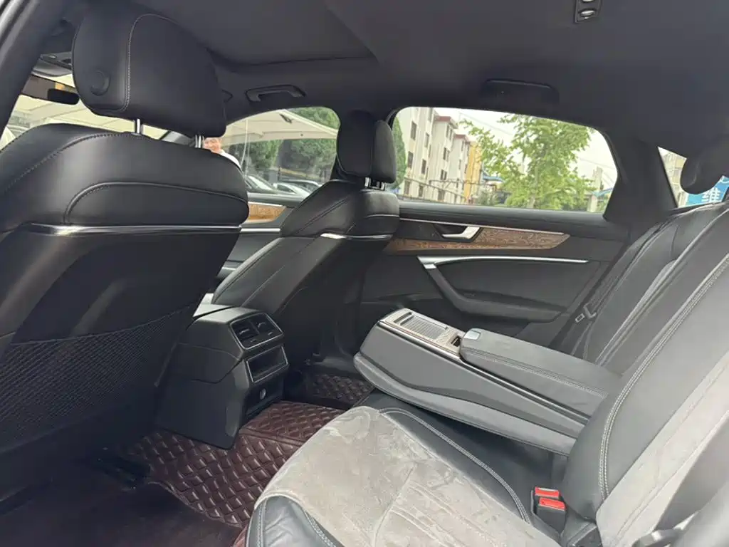 Audi A6L — миниатюра 11