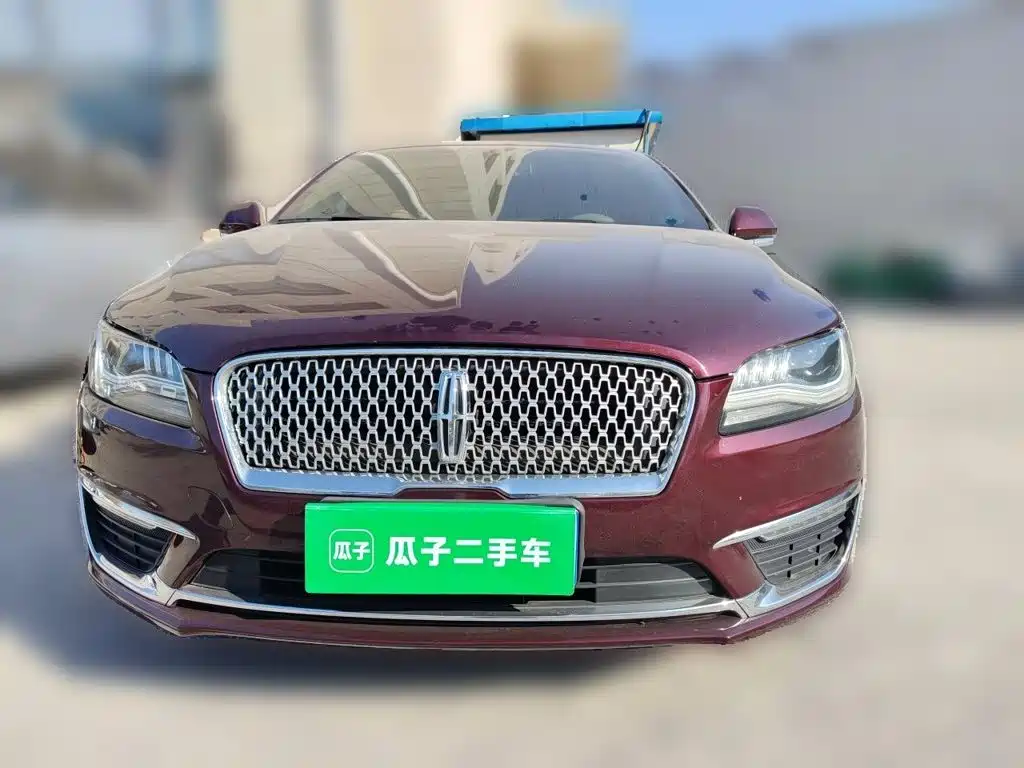 Lincoln MKZ — миниатюра 2