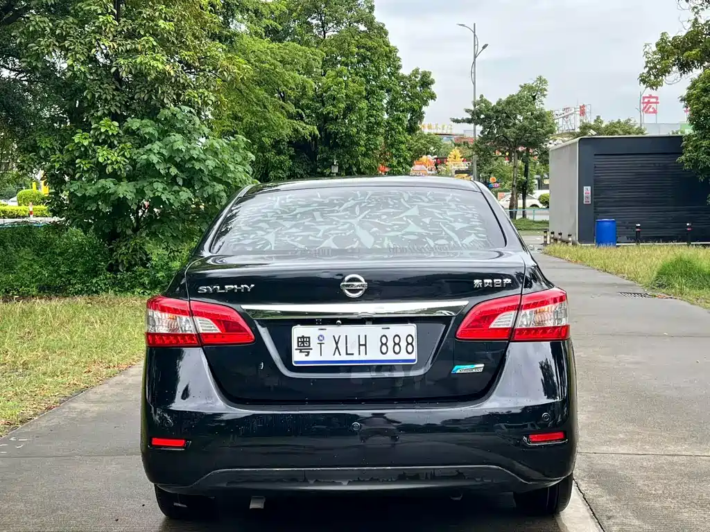 Nissan Sylphy — миниатюра 8