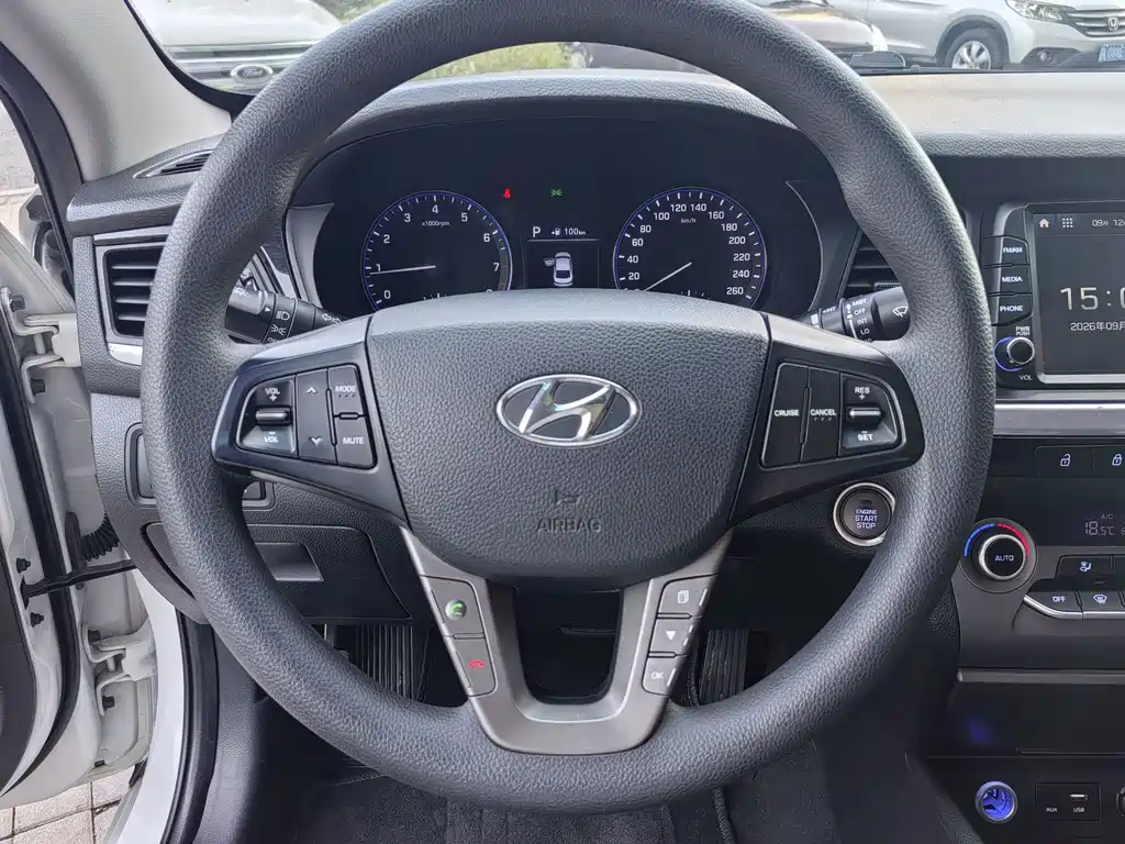 Hyundai Mistra — миниатюра 14