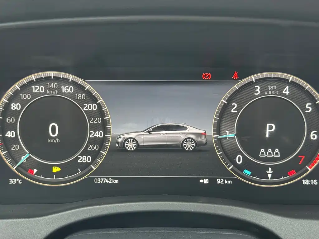 Jaguar XEL — миниатюра 9