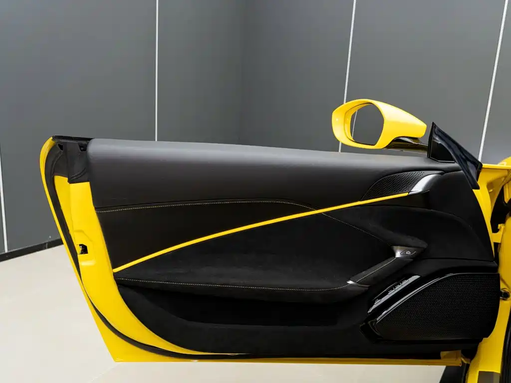 Ferrari Roma — миниатюра 10