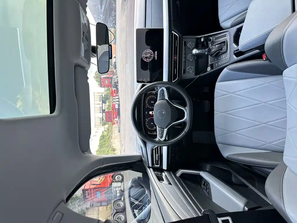 Volkswagen Lavida — миниатюра 9