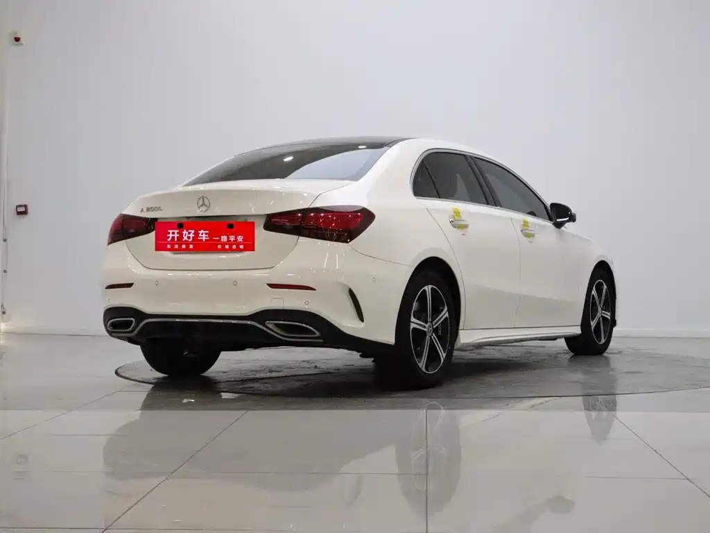 Mercedes-Benz A-Class — миниатюра 4