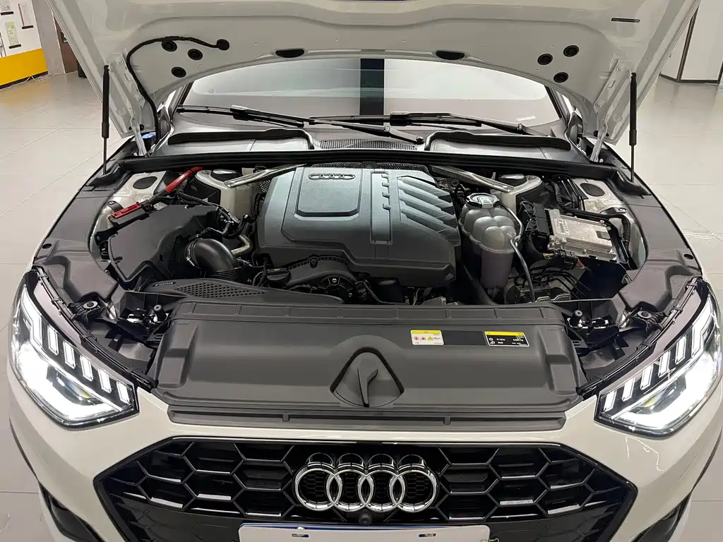 Audi A4L — миниатюра 29