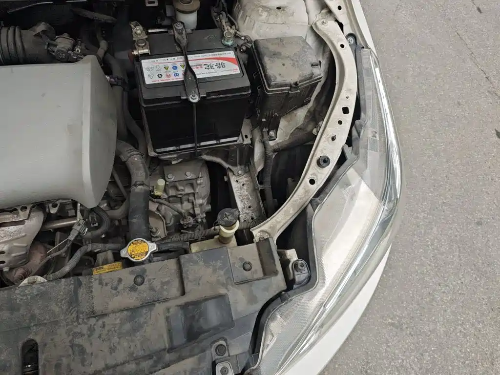 Toyota Yaris L — миниатюра 21