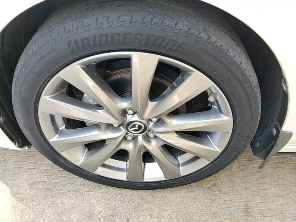 Mazda 3 Axela — миниатюра 23