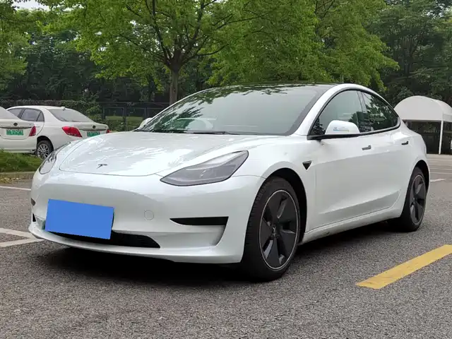 tesla model-3