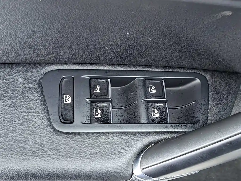 Volkswagen Golf — миниатюра 9