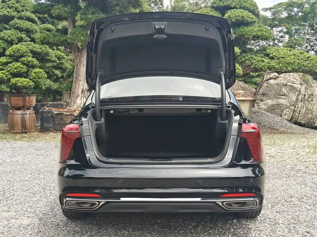 Hongqi Hongqi H5 — миниатюра 24