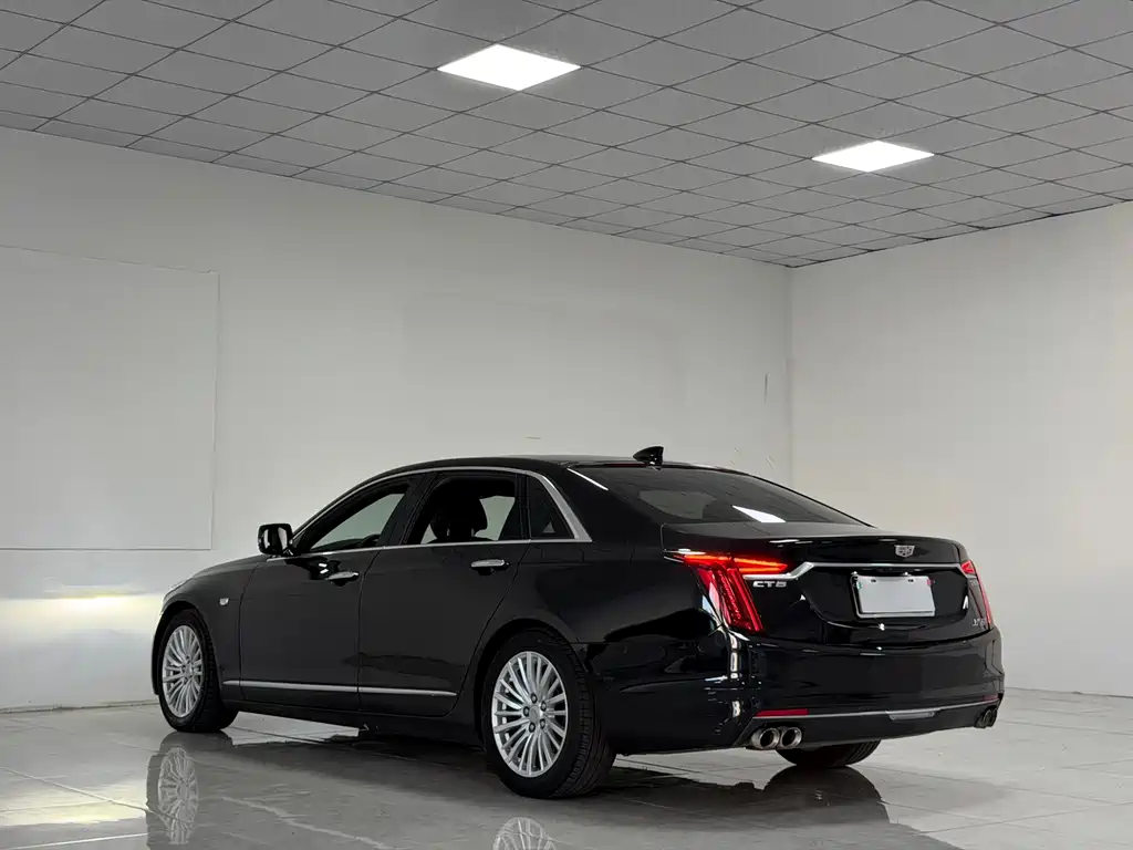 Cadillac CT6 — миниатюра 6