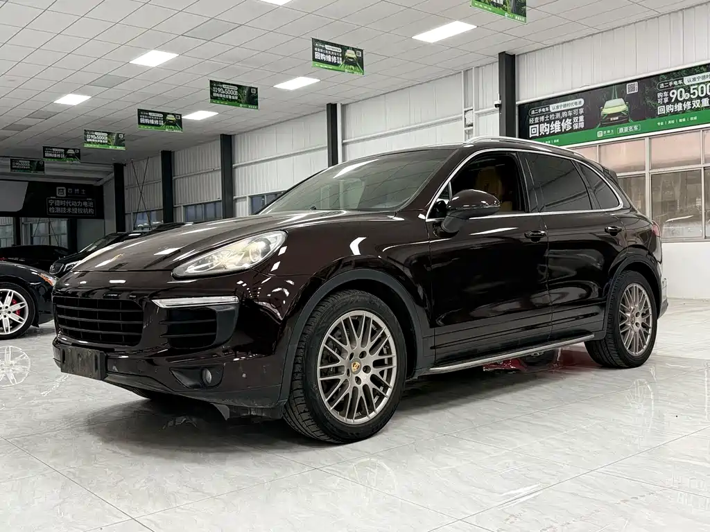PORSCHE CAYENNE